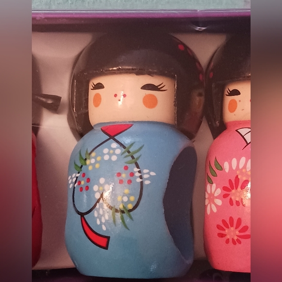 Colorful Kokeshi Doll Napkin Rings Set 4, Wooden Hand Painted - Picture 8 of 11